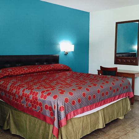Budget Inn By Oyo Edinburg Hwy 281 ภายนอก รูปภาพ